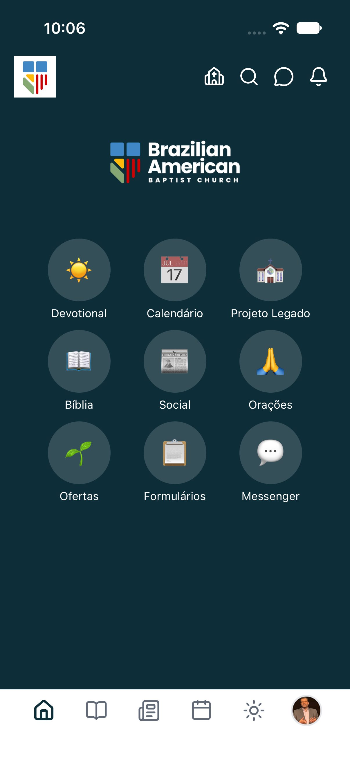 Brazilian American Baptist Church’s branded app, showing its Portuguese home screen